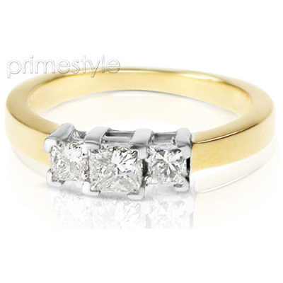 0.90CT Princess Cut Diamonds Three Stone Ring