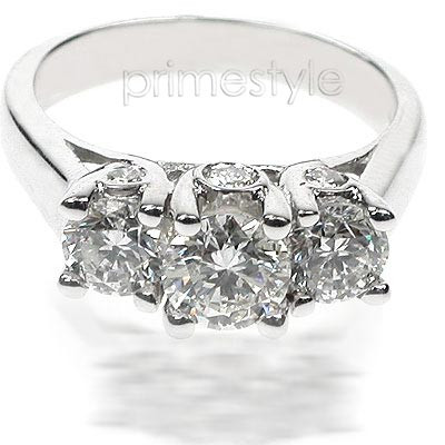 1.30CT Round Cut Diamonds Three Stone Ring