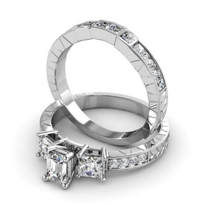 Emerald, Princess and Round Cut Diamond Bridal Set with 1.50CT Total Weight 