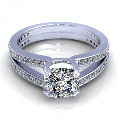 0.85CT cushion and round cut diamonds engagement ring