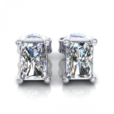 0.25CT radiant cut diamonds stud earrings