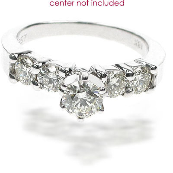 0.60CT Round Cut Diamonds Engagement Ring