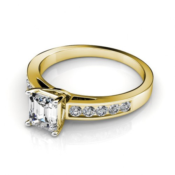 1.00CT Emerald and Round Cut Diamonds Engagement Ring