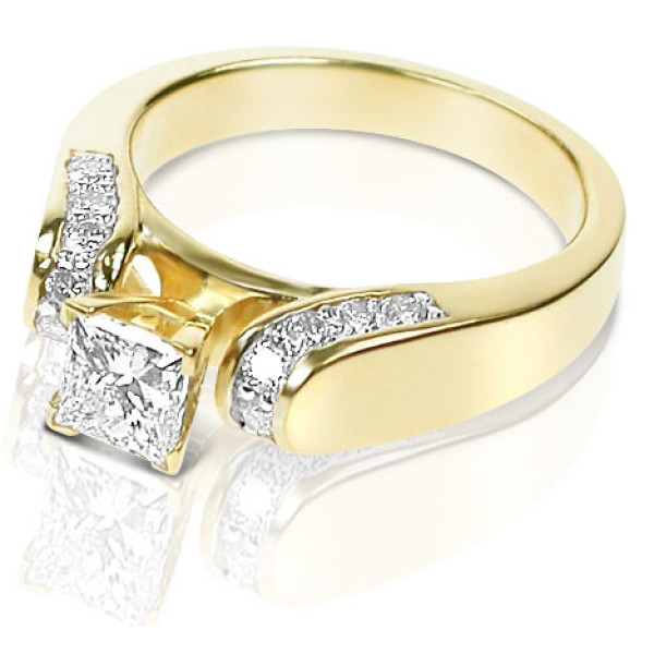 0.65CT Princess and Round Cut Diamonds Engagement Ring