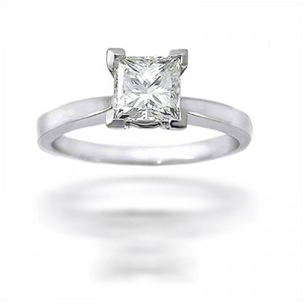 0.25CT Princess Cut Diamond Solitaire Ring