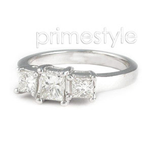 0.60CT Princess Cut Diamonds Three Stone Ring