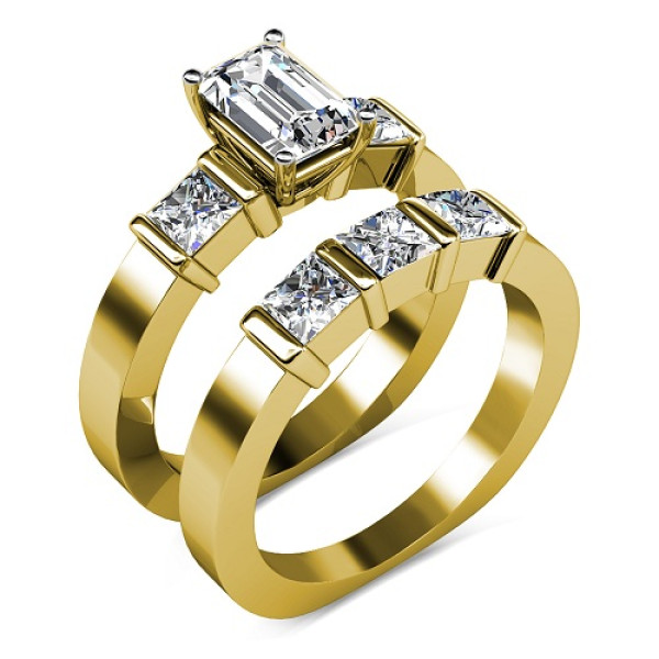 Diamond Bridal Set with 2.35CT Total Weight Emerald and Princess Cut Diamonds