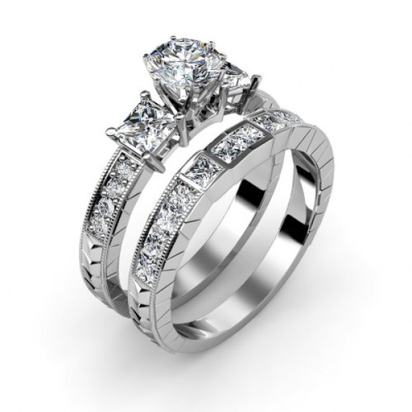 Princess and Round Cut Diamond Bridal Set with 1.85CT Total Weight 