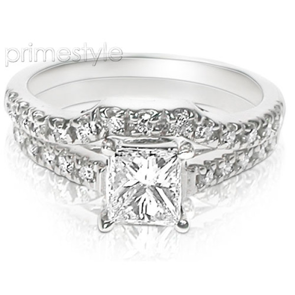 1.35CT Bridal Set with Princess and Round Cut Diamonds 