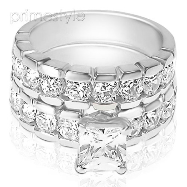Elegant and Unique 2.60CT Princess and Round Cut Diamond Bridal Set 