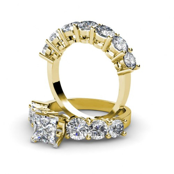3.95CT Princess and Round Cut Diamonds Bridal Set