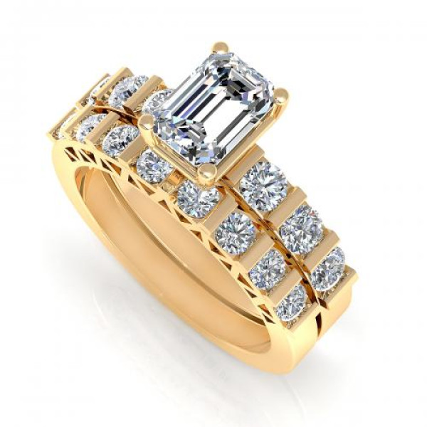 1.45CT emerald and round cut diamonds bridal set