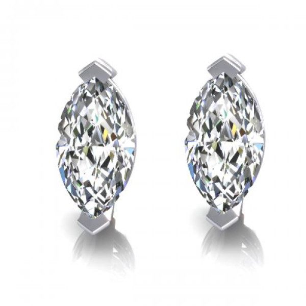 0.25CT marquise cut diamonds stud earrings