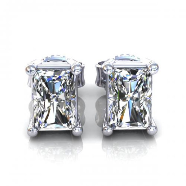 0.25CT radiant cut diamonds stud earrings