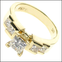 1.15CT Princess Cut Diamonds Engagement Ring