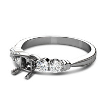 0.55CT Princess and Round Cut Diamonds Engagement Ring