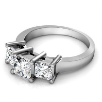0.30CT Princess Cut Diamonds Three Stone Ring