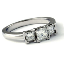 0.80CT Princess Cut Diamonds Three Stone Ring