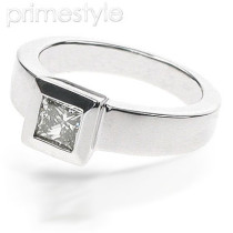 0.30CT Princess Cut Diamond Solitaire Ring