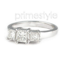 0.60CT Princess Cut Diamonds Three Stone Ring