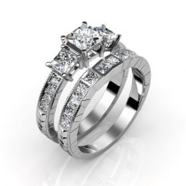 Princess and Round Cut Diamond Bridal Set with 1.85CT Total Weight 