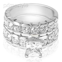 Elegant and Unique 2.60CT Princess and Round Cut Diamond Bridal Set 