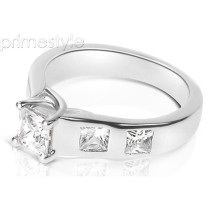 1.30CT Princess Cut Diamonds Engagement Ring
