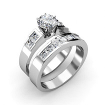 2.35CT Round and Princess Cut Diamond Bridal Set 