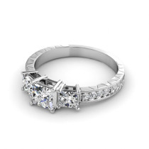 1.05CT Princess and Round Cut Diamonds Engagement Ring