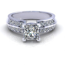 0.70CT princess and round cut diamonds engagement ring